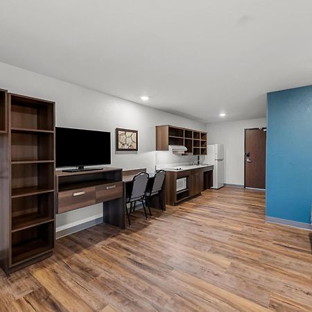 Woodspring Suites Kansas City Airport Kültér fotó