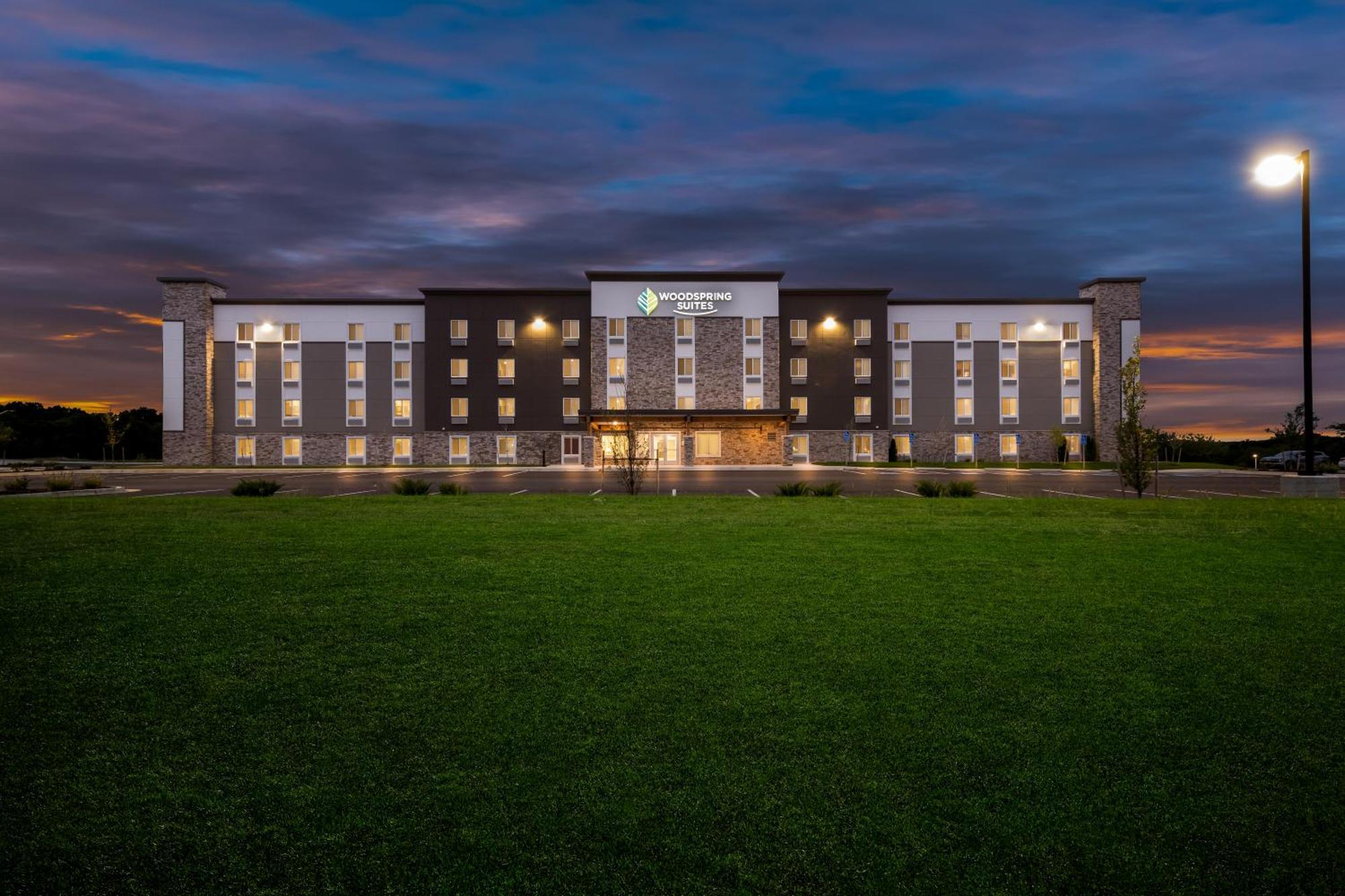 Woodspring Suites Kansas City Airport Kültér fotó
