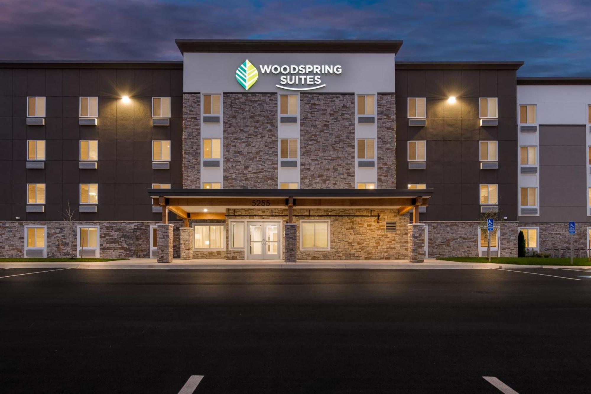 Woodspring Suites Kansas City Airport Kültér fotó